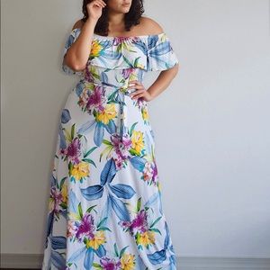Plus-Size Off Shoulder Floral Maxi Dress